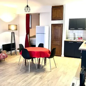 https://appart-proche-gare-parking-impasse-tranquille.midi-pyreneeshotels.com